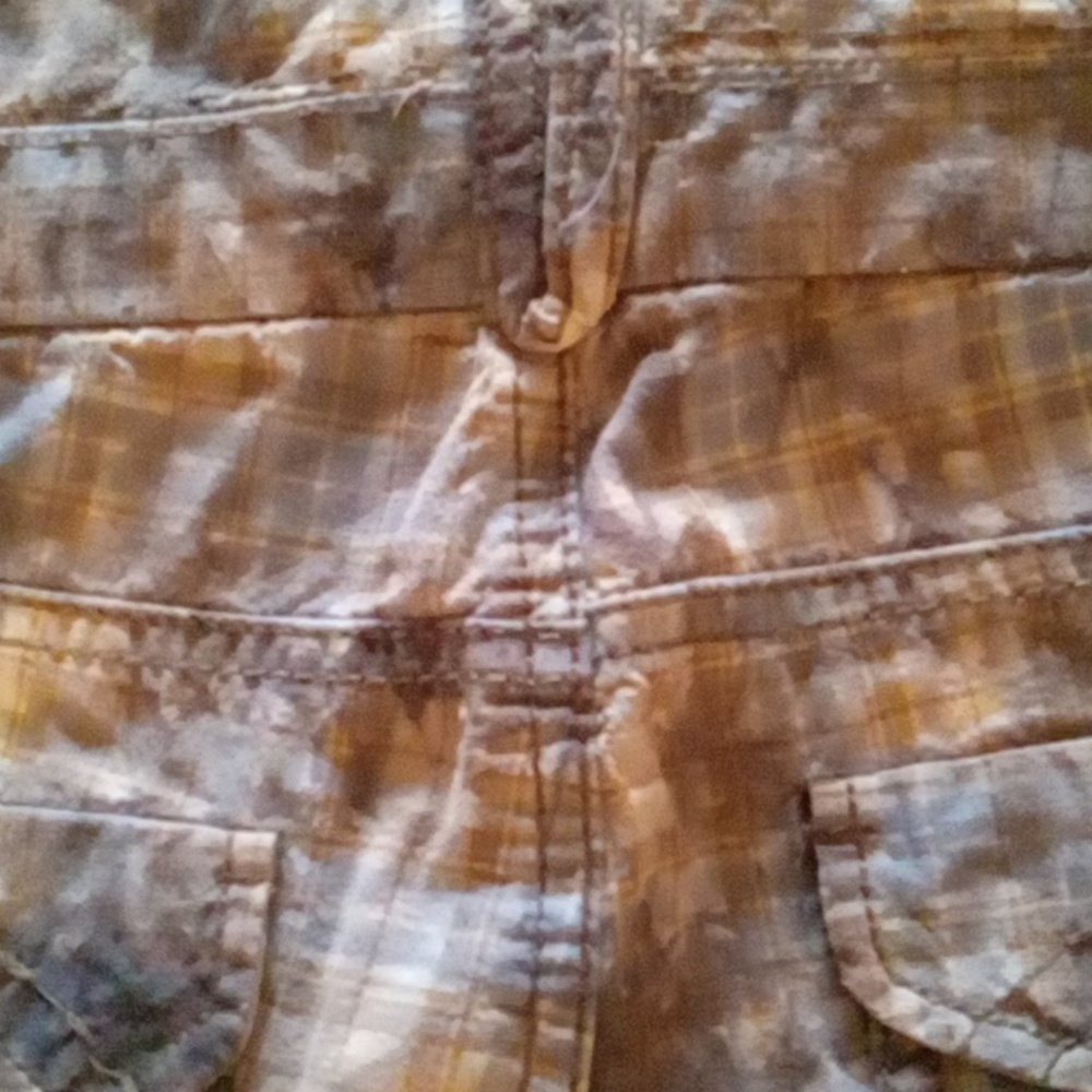 Shorts - Picture 4 of 4